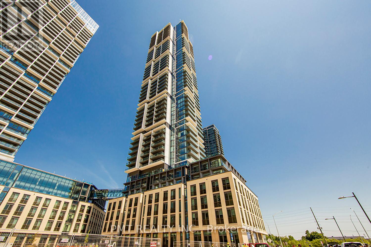 2711 - 7890 JANE STREET, Vaughan, Ontario