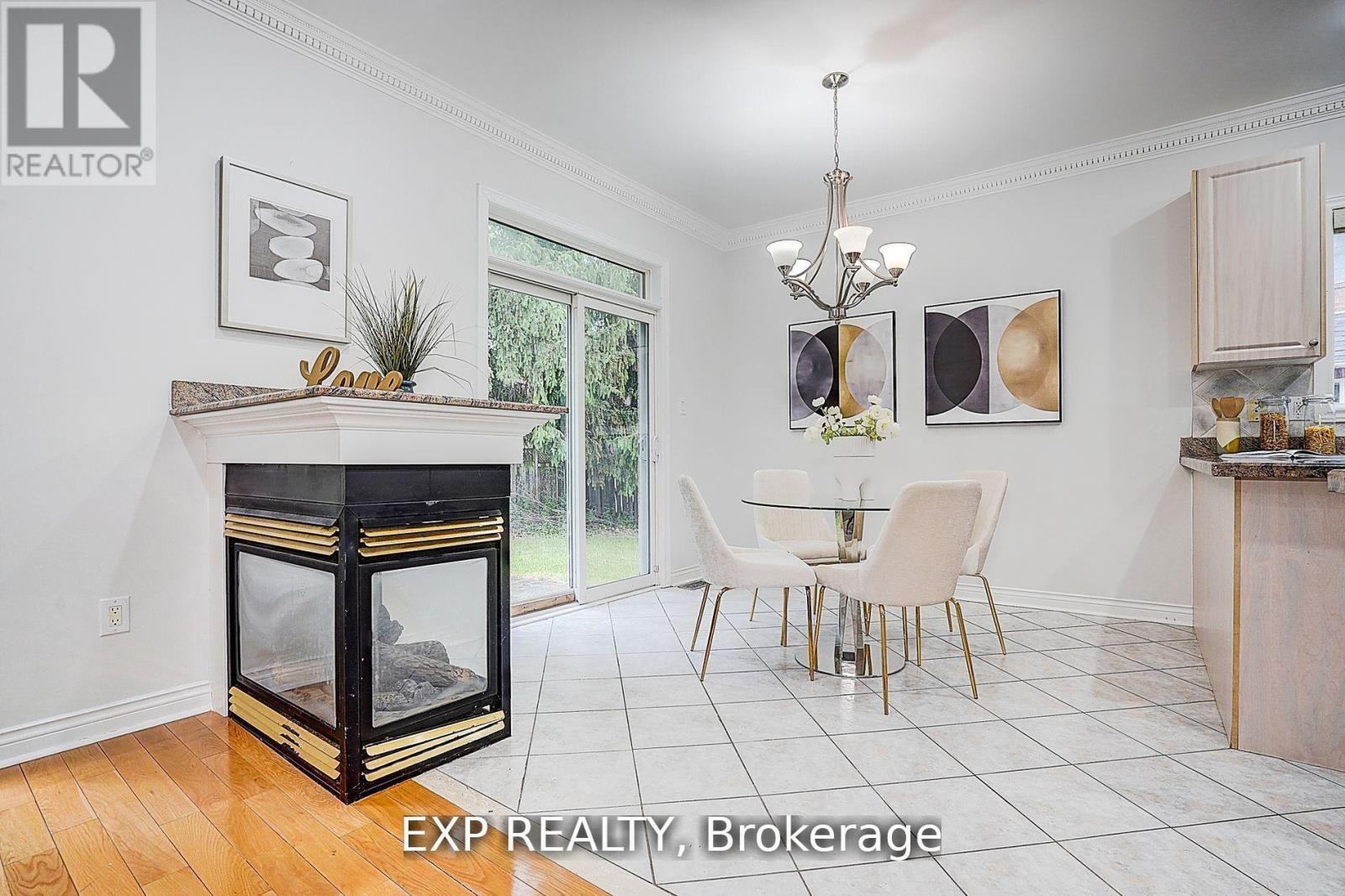 12 Tormina Court, Markham, Ontario  L3S 4R2 - Photo 12 - N12639204