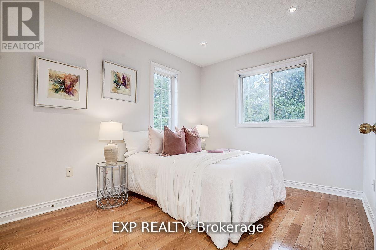 12 Tormina Court, Markham, Ontario  L3S 4R2 - Photo 18 - N12639204