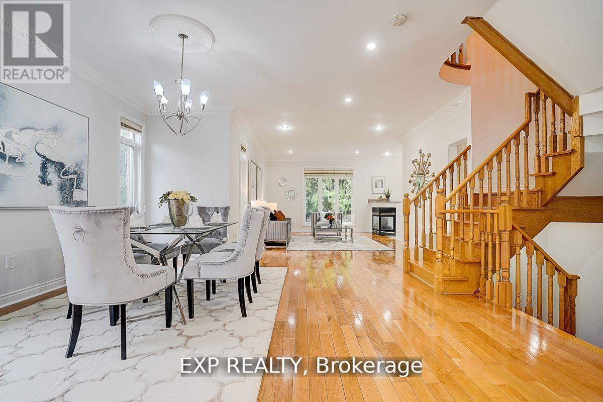 12 Tormina Court, Markham, Ontario  L3S 4R2 - Photo 4 - N12639204