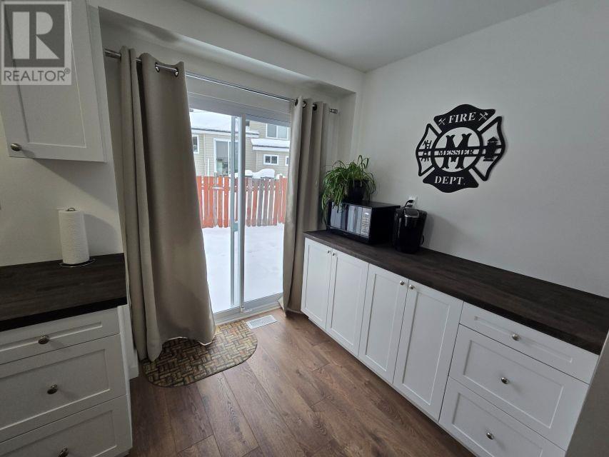 52a London Cres, Elliot Lake, Ontario P5A 2P6 - Photo 9 - SM253423