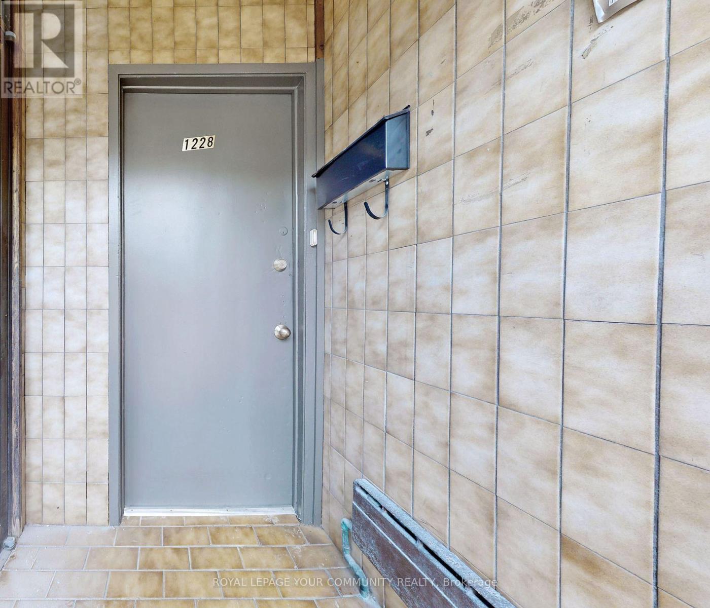 A - 1228 King Street W, Toronto, Ontario  M6K 1G4 - Photo 2 - W12639198