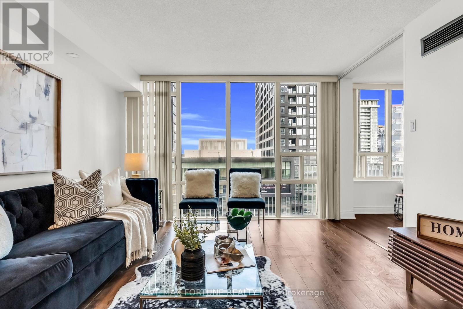 1006 - 330 Rathburn Road W, Mississauga, Ontario  L5B 3Y1 - Photo 12 - W12639224