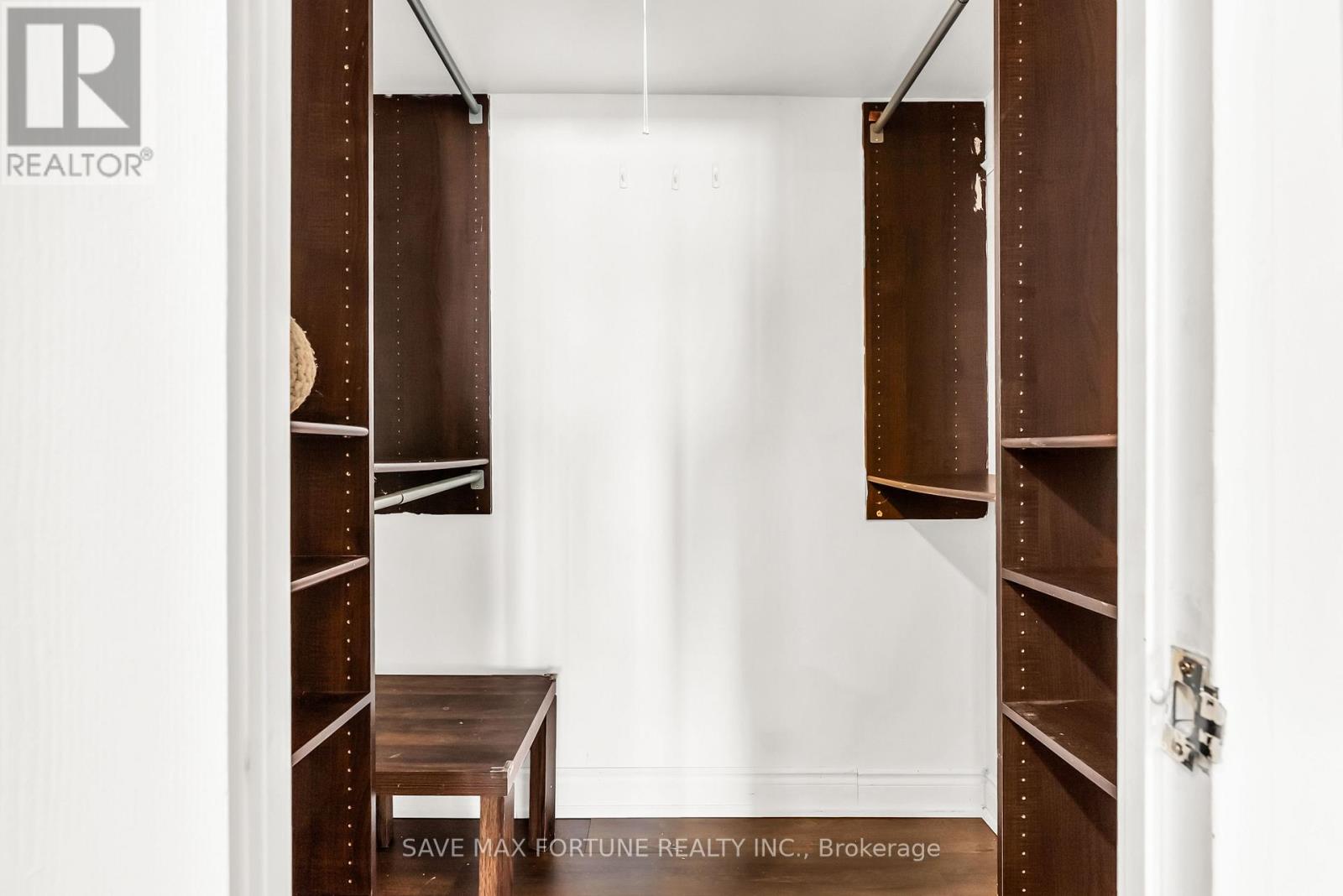 1006 - 330 Rathburn Road W, Mississauga, Ontario  L5B 3Y1 - Photo 25 - W12639224