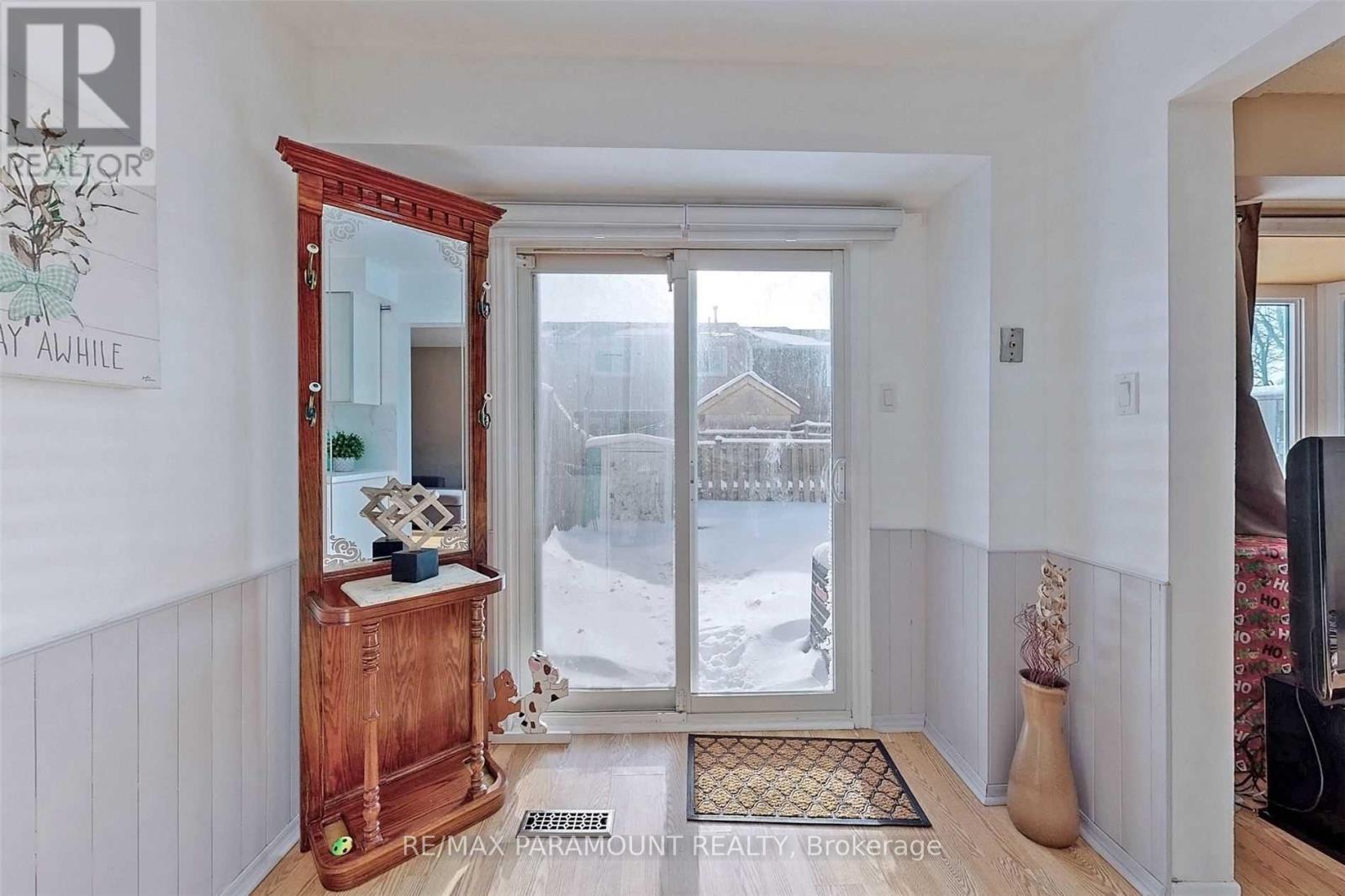 57 Royal Salisbury Way, Brampton, Ontario  L6V 3J3 - Photo 18 - W12639226