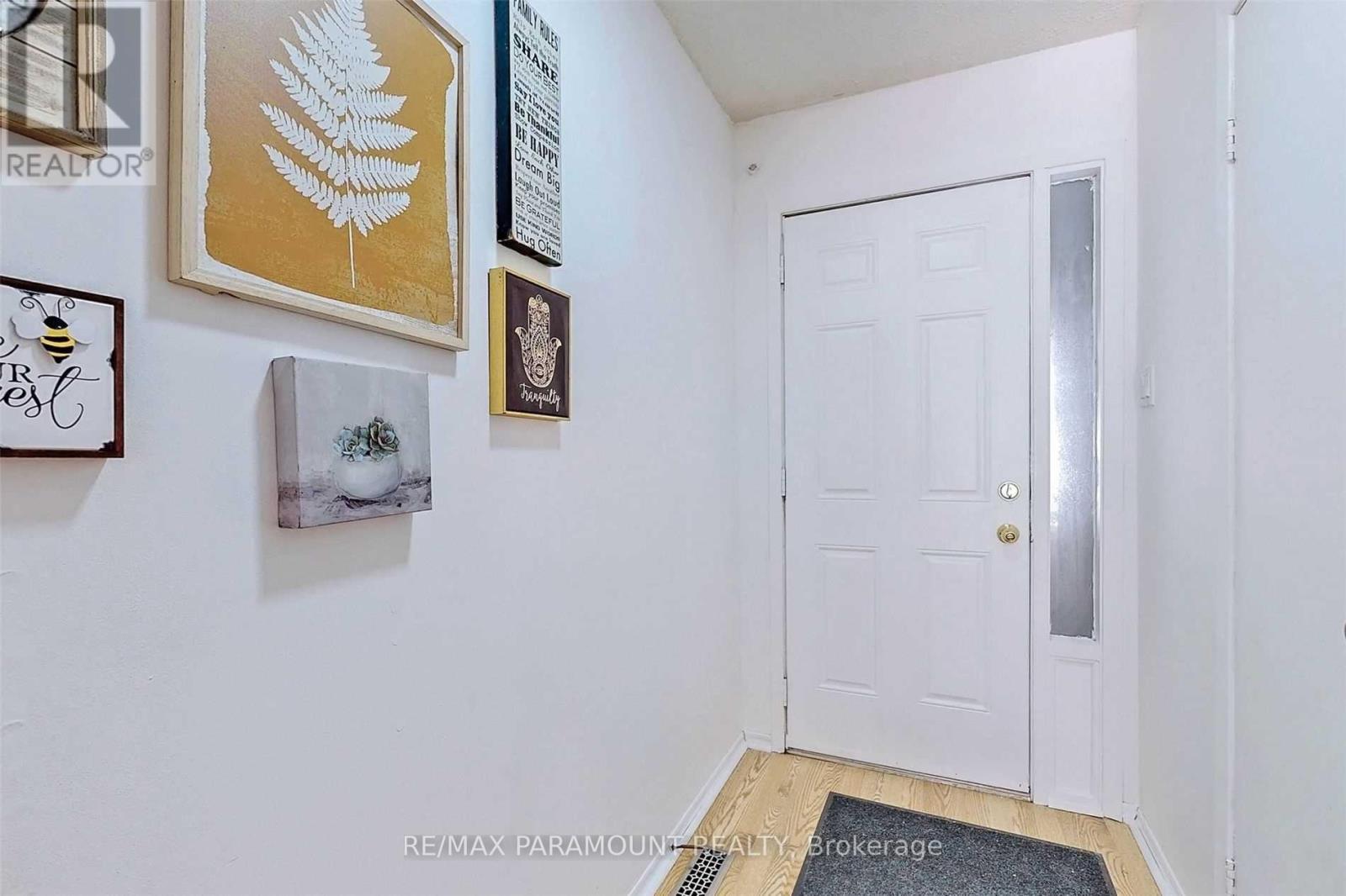 57 Royal Salisbury Way, Brampton, Ontario  L6V 3J3 - Photo 20 - W12639226