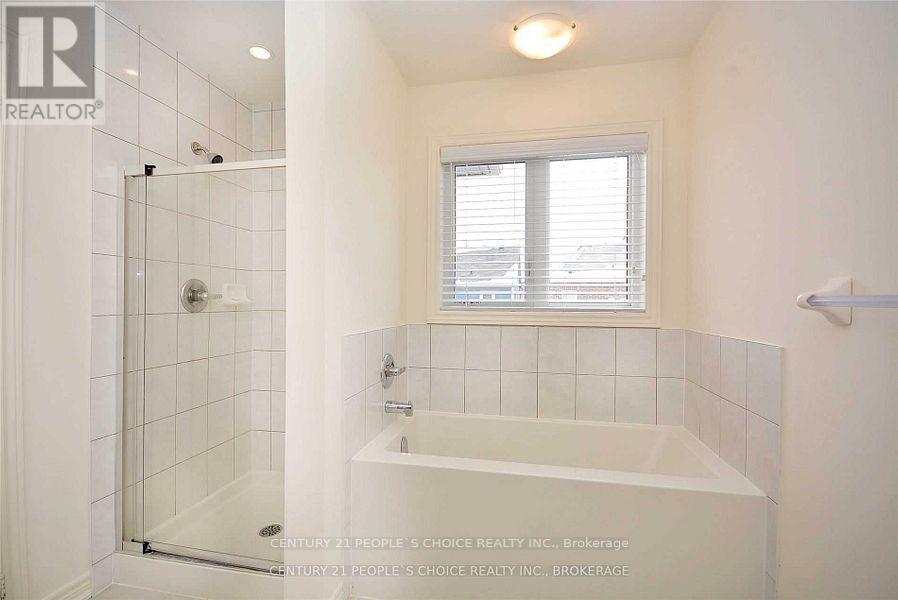 66 Holbrook Court, Milton, Ontario  L9E 1J1 - Photo 16 - W12639240