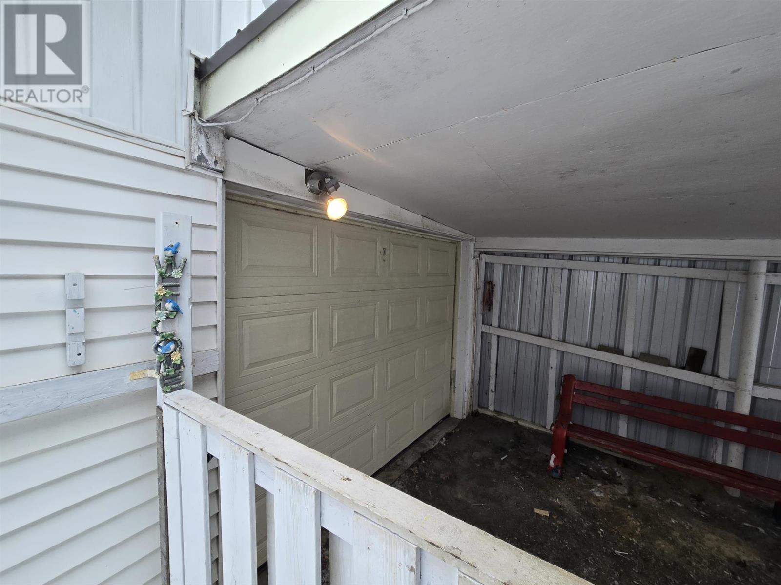 255 Mississauga Ave, Elliot Lake, Ontario  P5A 1E8 - Photo 4 - SM253499