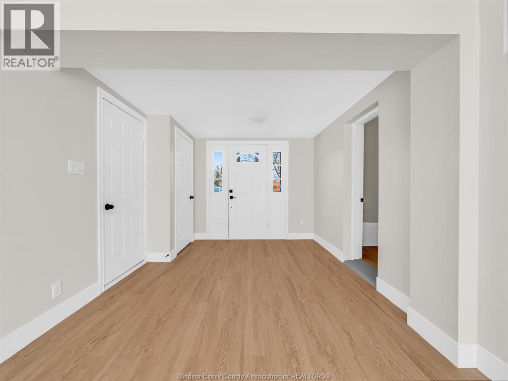 1207 Virginia Avenue, Windsor, Ontario N8S 2Z1 - Photo 9 - 25031804