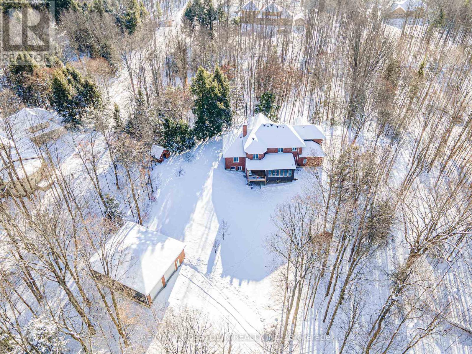 19 Gillespie Trail S, Essa, Ontario  L3W 0V1 - Photo 48 - N12577288