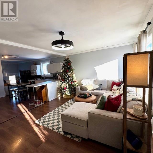 210 Third Ave Sw, Geraldton, Ontario P0T 1M0 - Photo 5 - TB253641