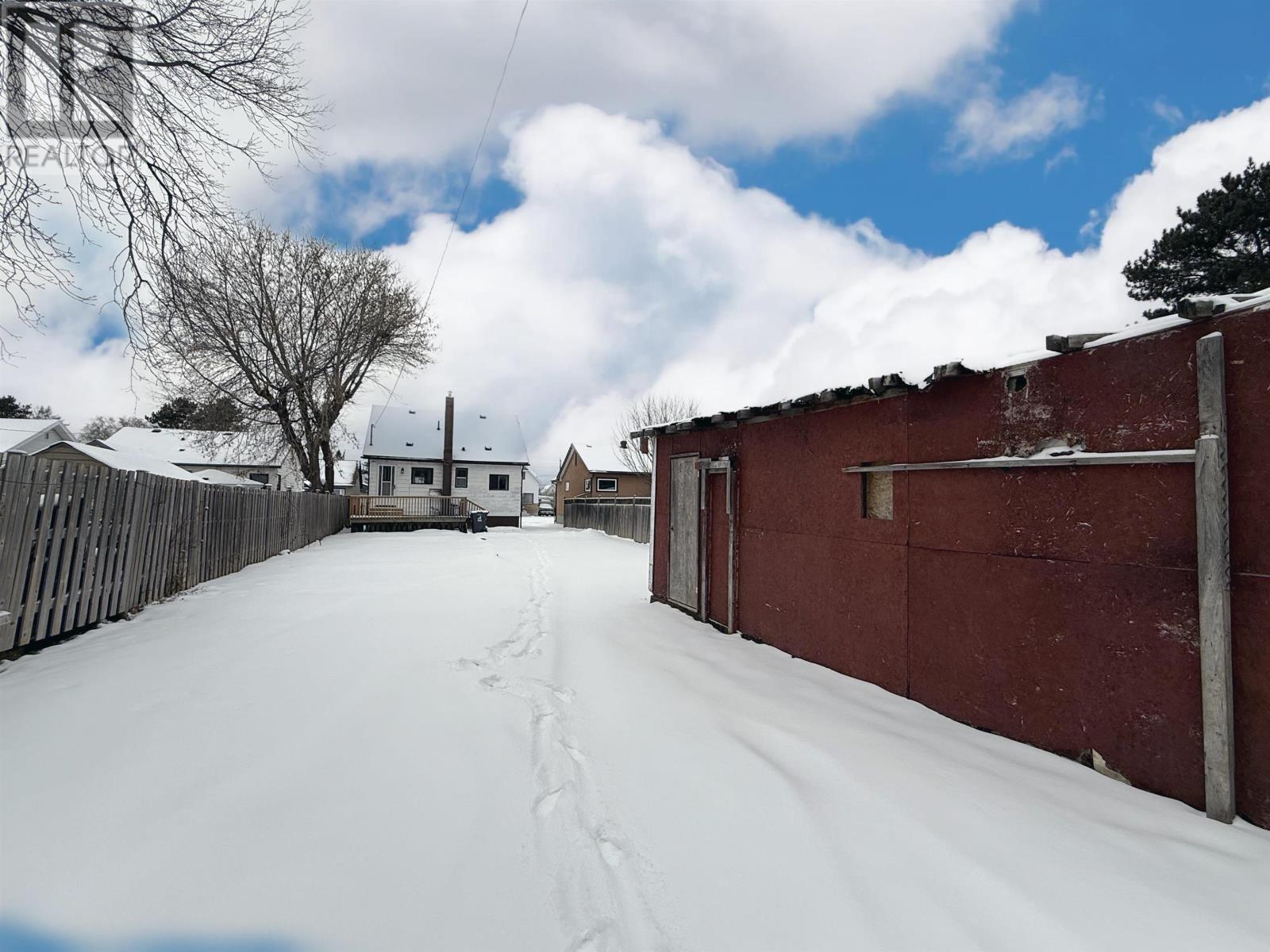 340 Francis St E, Thunder Bay, Ontario  P7E 4B5 - Photo 38 - TB253667