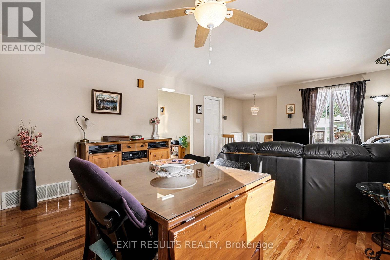 245 Ivan Crescent, Cornwall, Ontario  K6H 7G6 - Photo 9 - X12639262