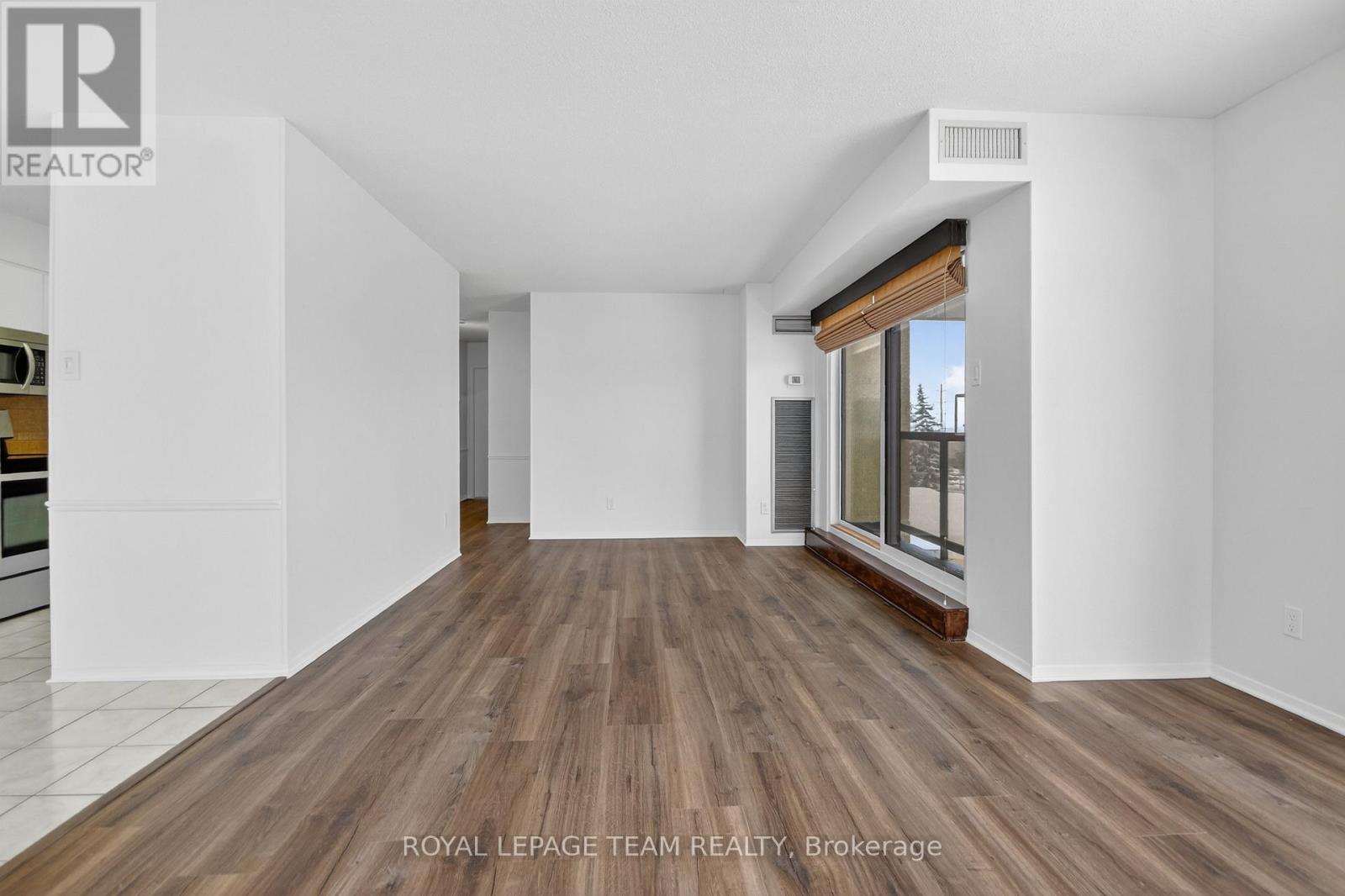 545 St Laurent Boulevard, Ottawa, Ontario  K1K 4H9 - Photo 8 - X12639326