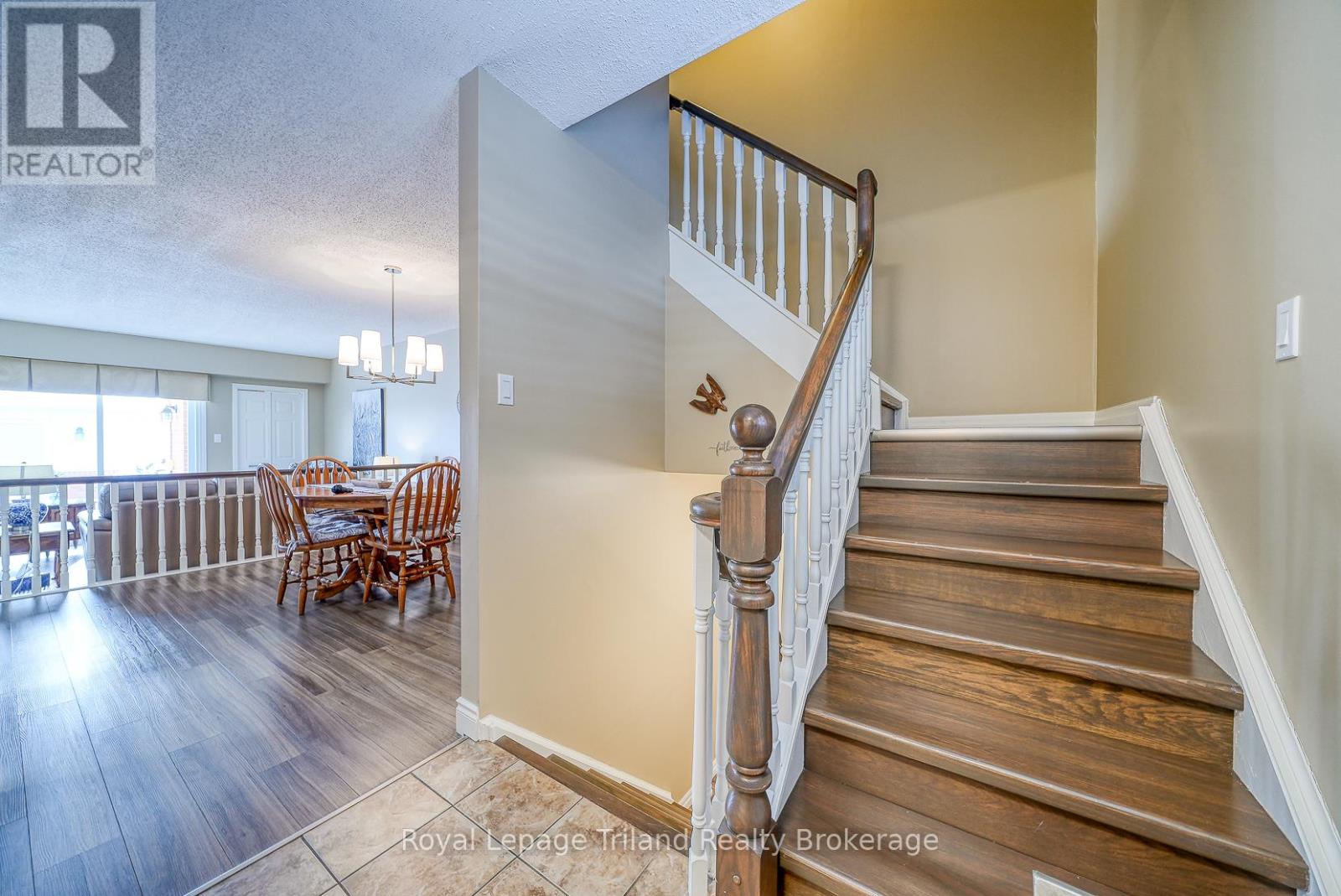 538 Ingersoll Avenue, Woodstock, Ontario  N4S 4Y2 - Photo 10 - X12639350