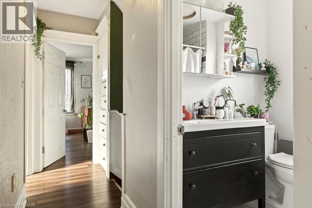 224 Balmoral Avenue N, Hamilton, Ontario  L8L 7S2 - Photo 32 - 40794277