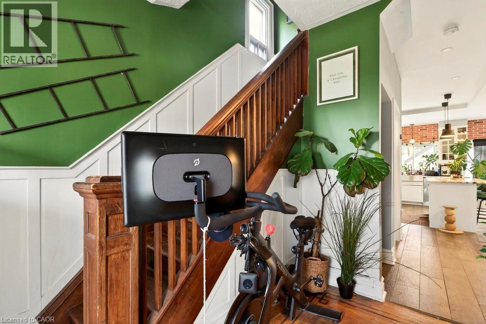 224 Balmoral Avenue N, Hamilton, Ontario  L8L 7S2 - Photo 5 - 40794277