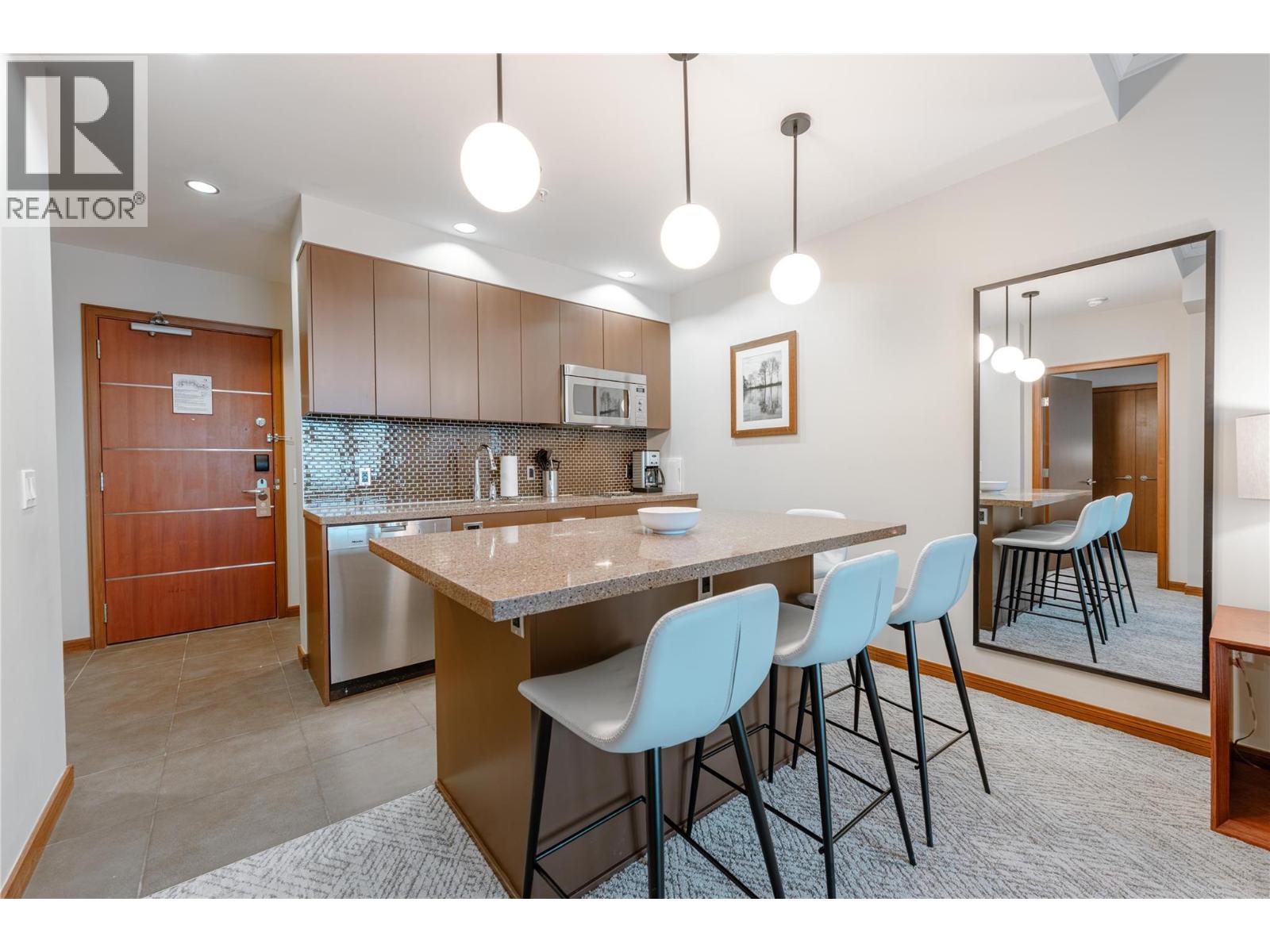 2950 Camozzi Road Unit# 1303, Revelstoke, British Columbia  V0E 2S1 - Photo 10 - 10365100