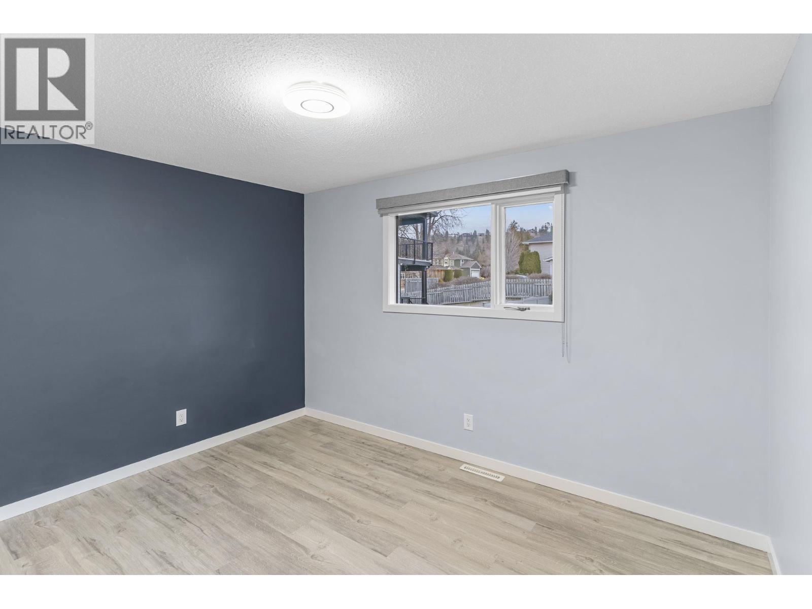 4611 Gordon Drive, Kelowna, British Columbia  V1W 1T5 - Photo 11 - 10365554