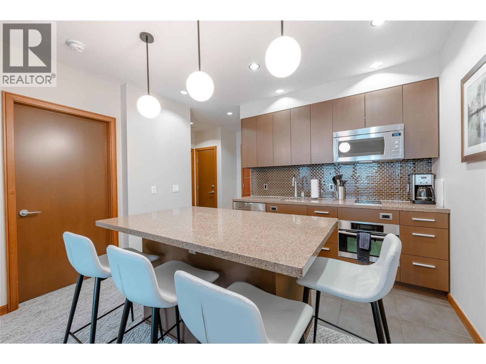 2950 Camozzi Road Unit# 1303, Revelstoke, British Columbia  V0E 2S1 - Photo 11 - 10365100