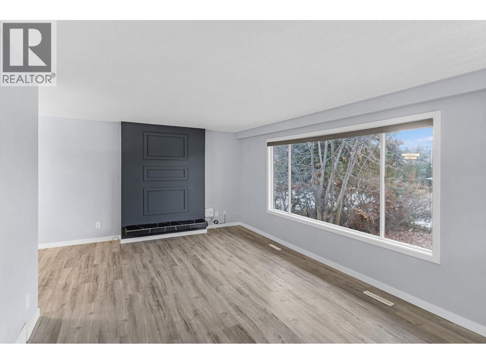 4611 Gordon Drive, Kelowna, British Columbia  V1W 1T5 - Photo 6 - 10365554