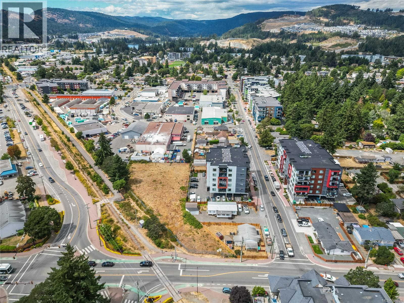 806 Station Ave, Langford, British Columbia