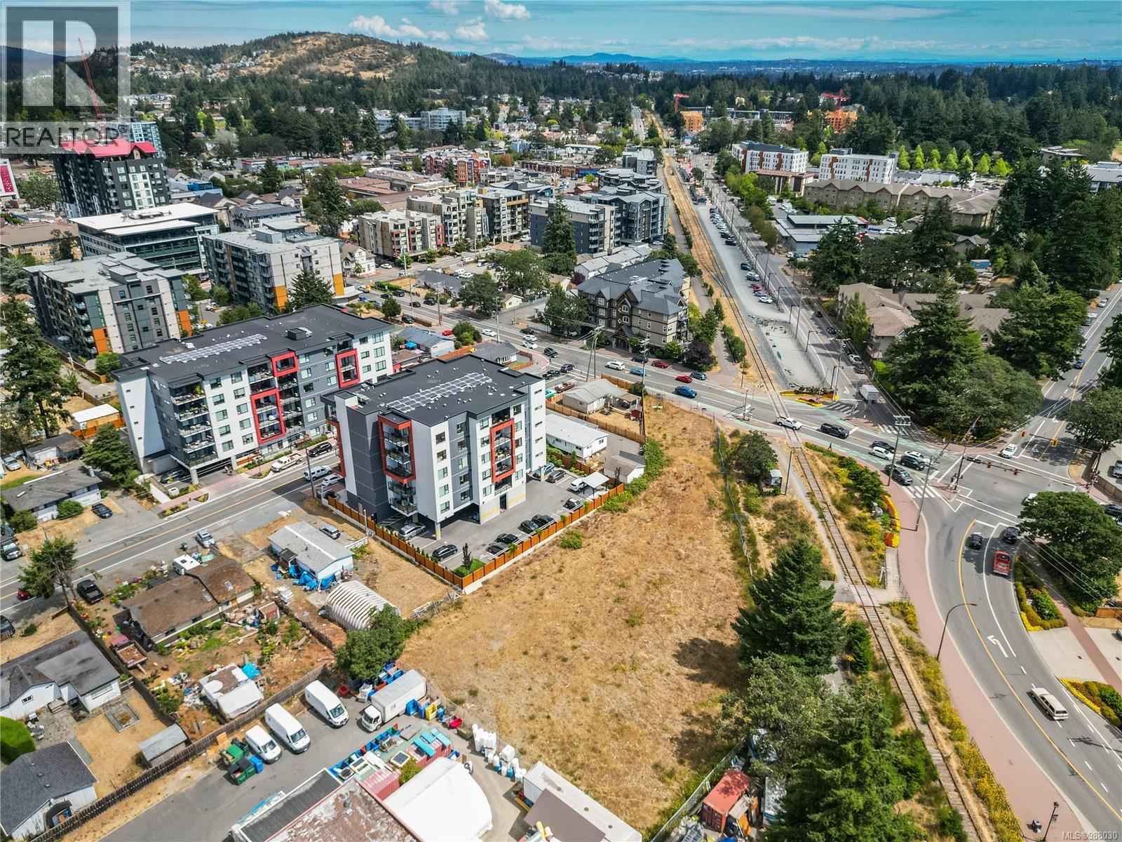 806 Station Ave, Langford, British Columbia  V9B 2S1 - Photo 2 - 988030