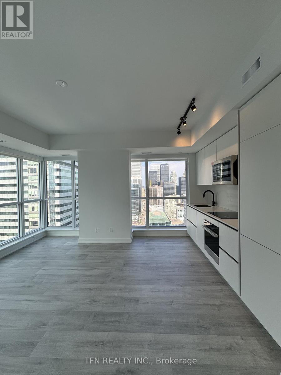 3707 - 327 King Street W, Toronto, Ontario  M5V 0W7 - Photo 10 - C12639296