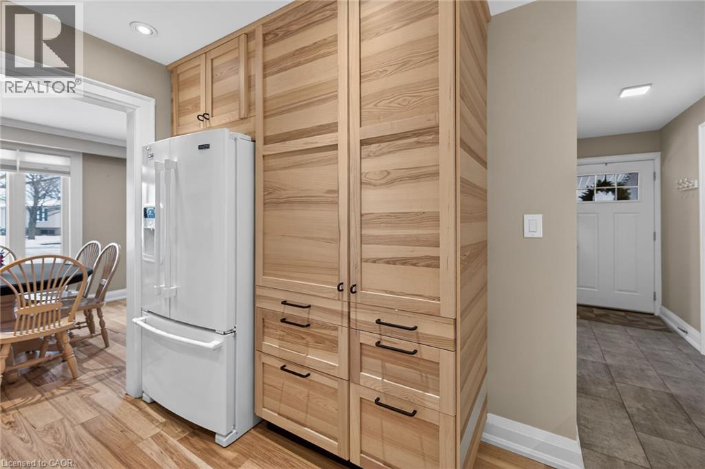 38 Questor Court, Hamilton, Ontario  L8W 1K2 - Photo 10 - 40794314