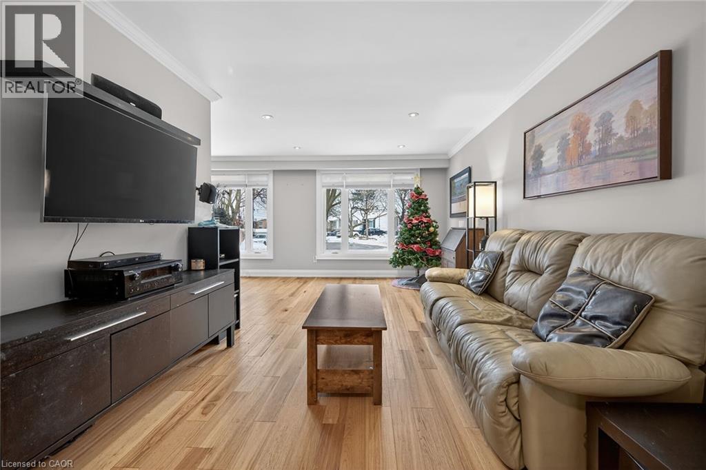 38 Questor Court, Hamilton, Ontario  L8W 1K2 - Photo 3 - 40794314