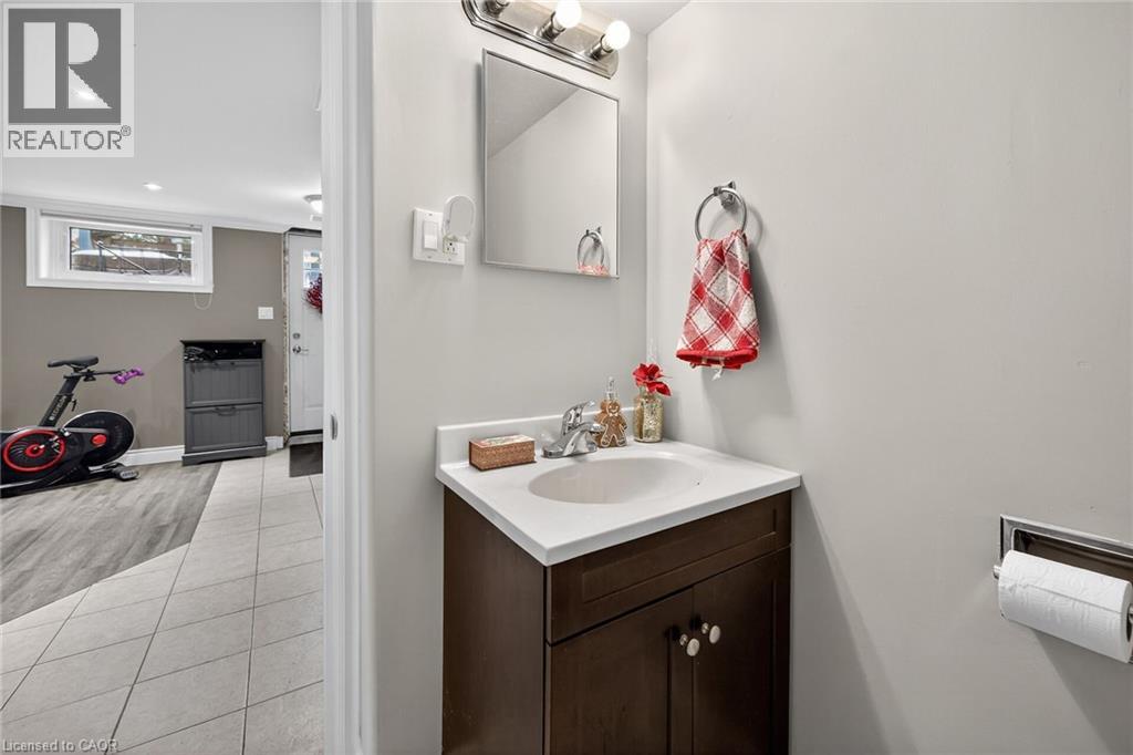 38 Questor Court, Hamilton, Ontario  L8W 1K2 - Photo 31 - 40794314