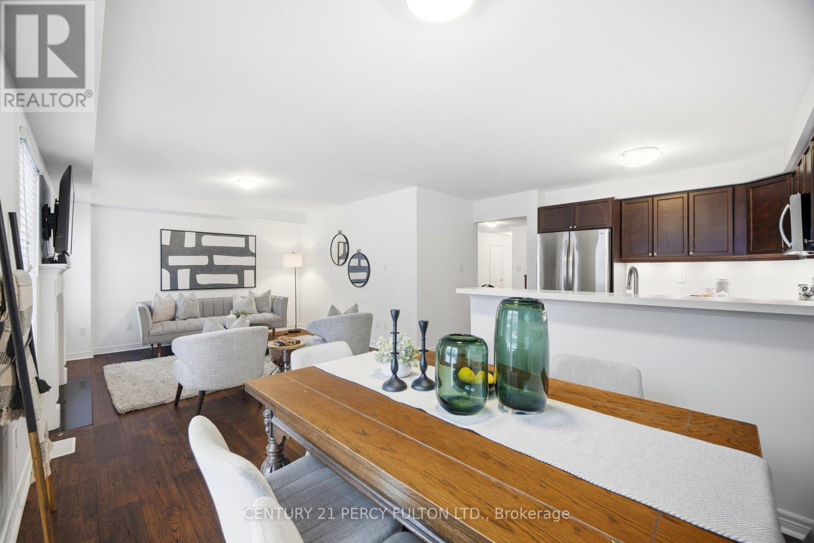 5 Waldron Court, Ajax, Ontario  L1T 4X2 - Photo 14 - E12639268