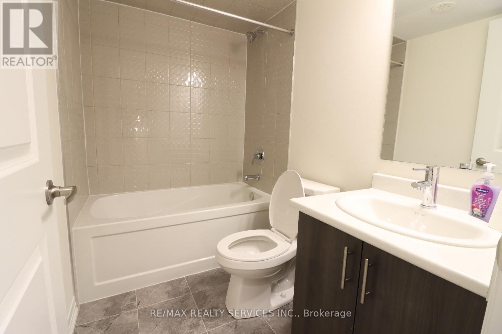 15 - 245 Mclevin Avenue, Toronto, Ontario  M1B 1E7 - Photo 4 - E12639284