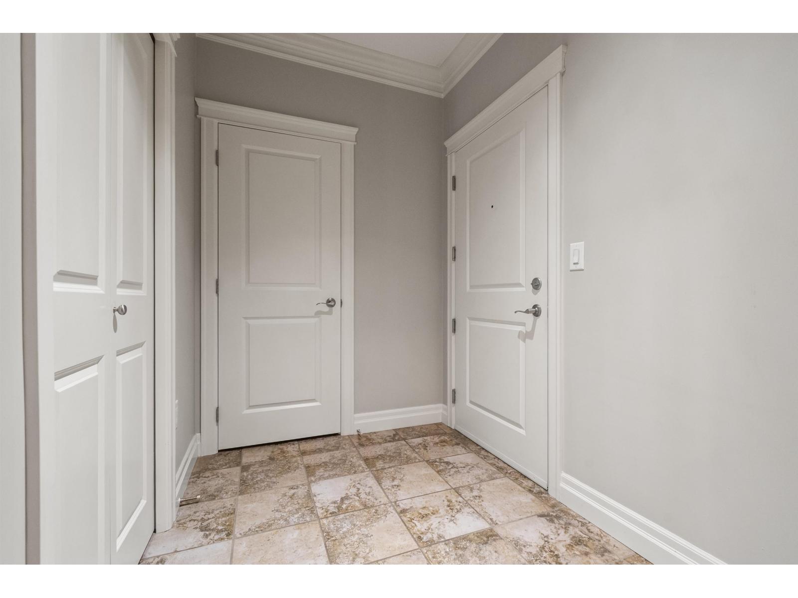 101c 45595 Tamihi Way, Garrison Crossing, Chilliwack, British Columbia  V2R 0G3 - Photo 27 - R3074288