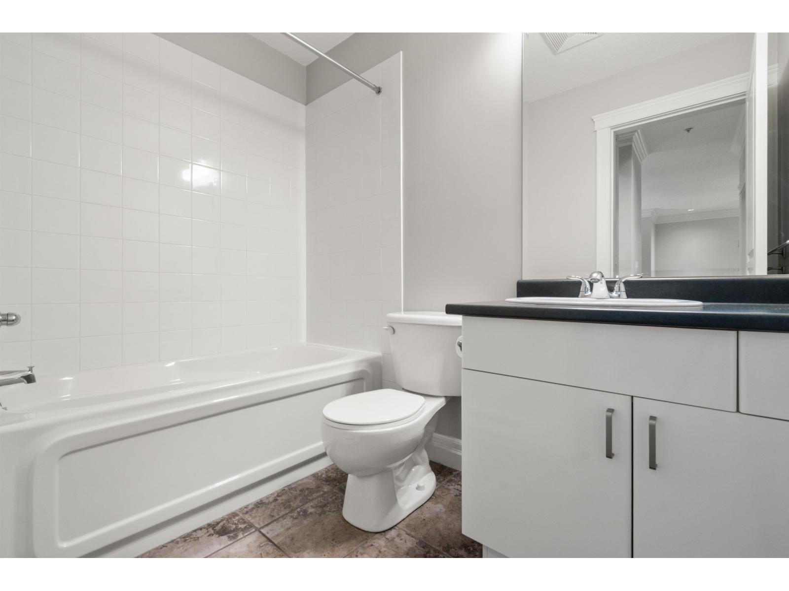 101c 45595 Tamihi Way, Garrison Crossing, Chilliwack, British Columbia  V2R 0G3 - Photo 25 - R3074288