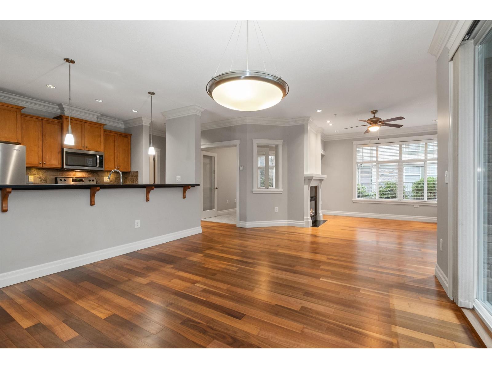 101c 45595 Tamihi Way, Garrison Crossing, Chilliwack, British Columbia  V2R 0G3 - Photo 10 - R3074288