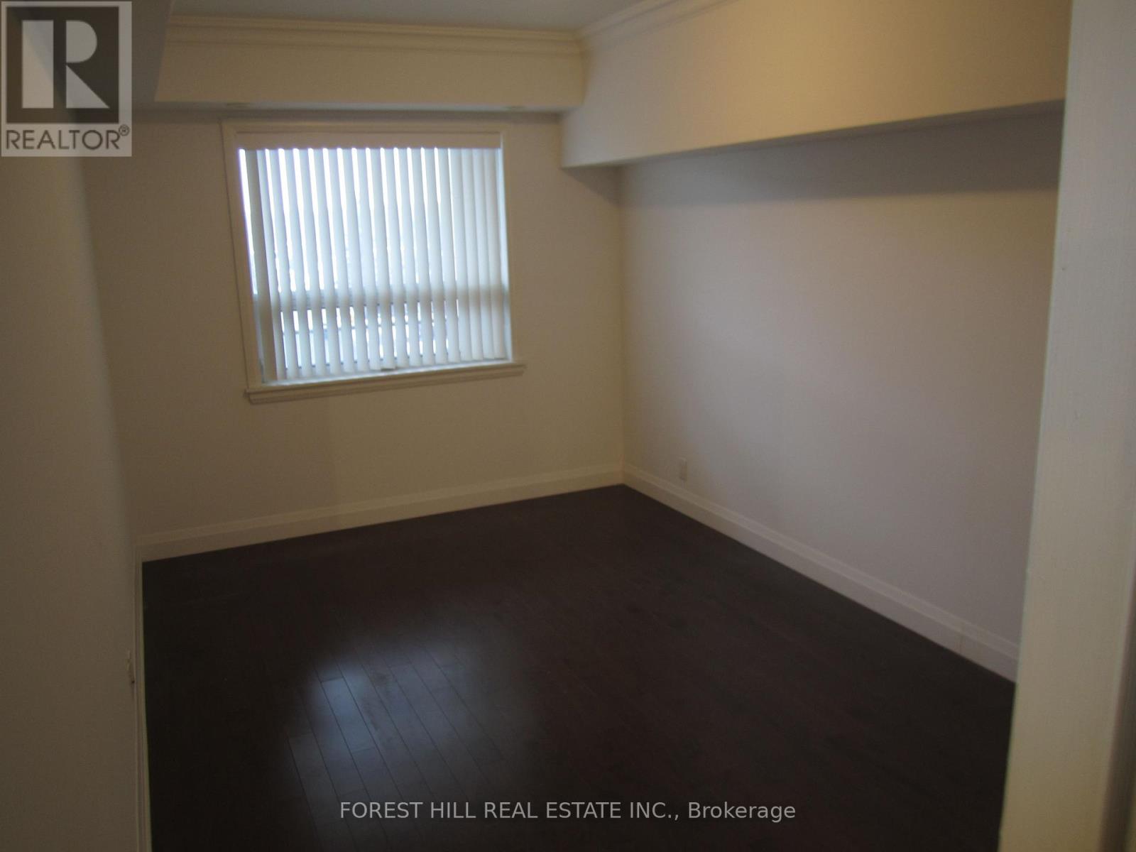 402 - 83 Woodbridge Avenue, Vaughan, Ontario  L4L 2S6 - Photo 3 - N12639340