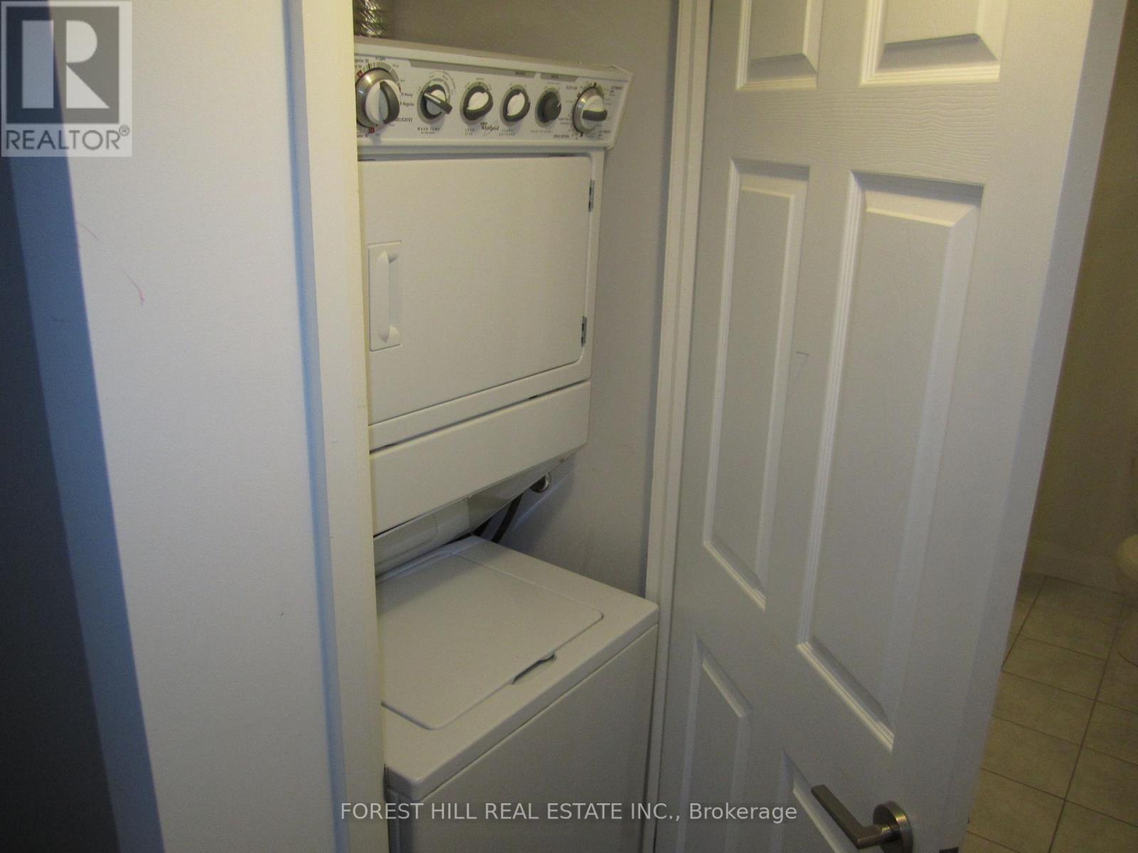 402 - 83 Woodbridge Avenue, Vaughan, Ontario  L4L 2S6 - Photo 6 - N12639340