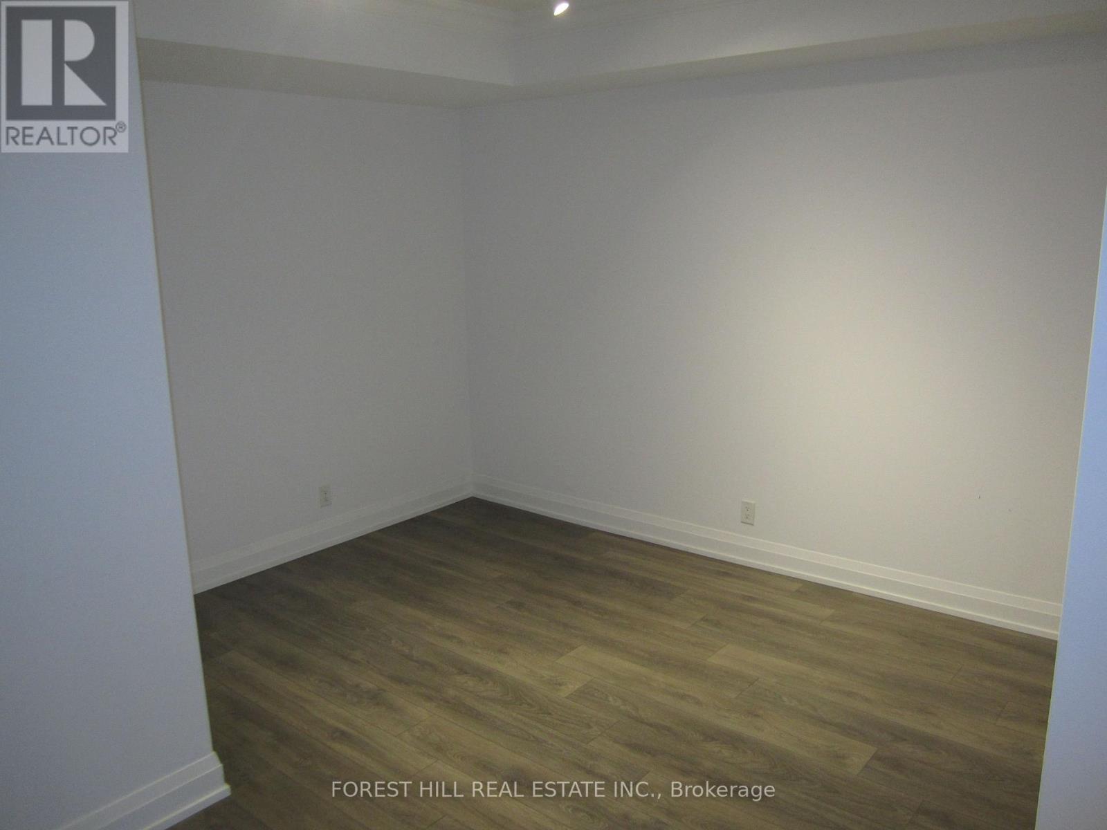 402 - 83 Woodbridge Avenue, Vaughan, Ontario  L4L 2S6 - Photo 9 - N12639340