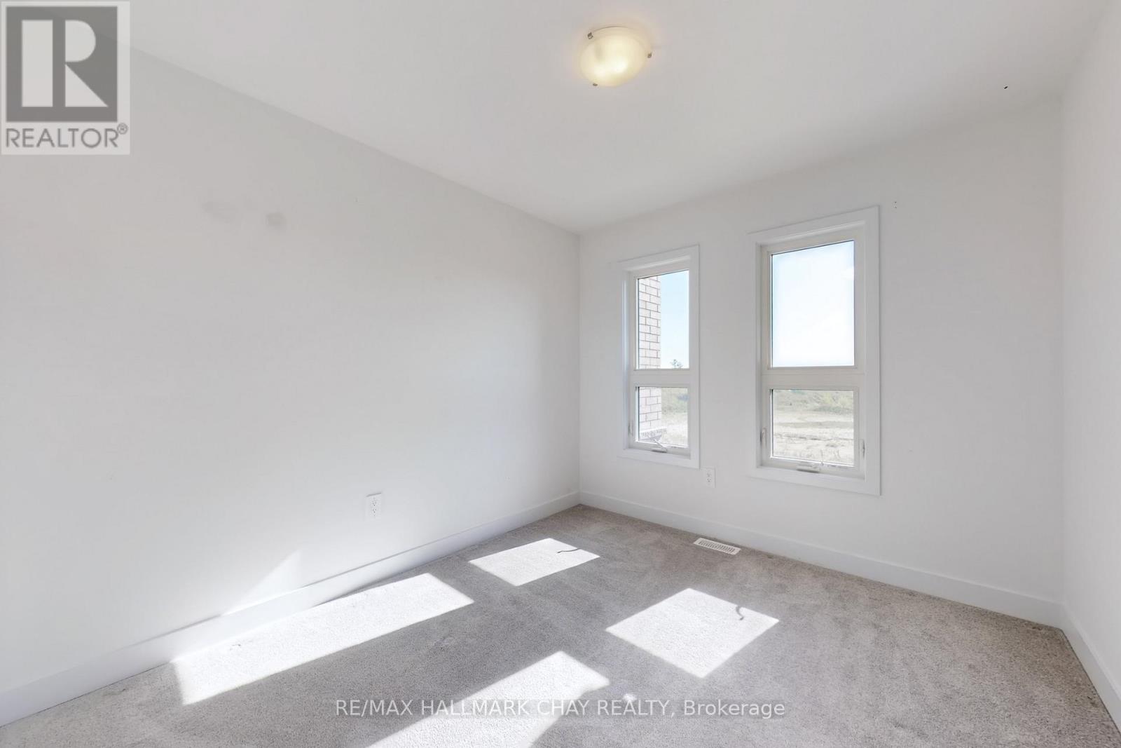 37 Turnberry Lane, Barrie (Painswick South), Ontario  L9J 0M8 - Photo 25 - S12639266