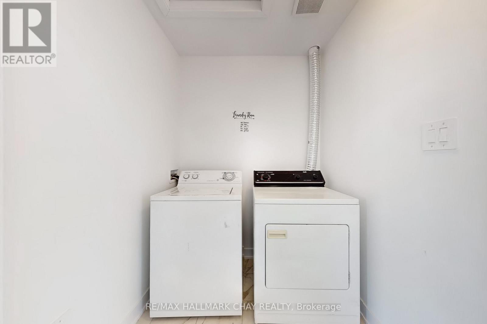 37 Turnberry Lane, Barrie (Painswick South), Ontario  L9J 0M8 - Photo 29 - S12639266