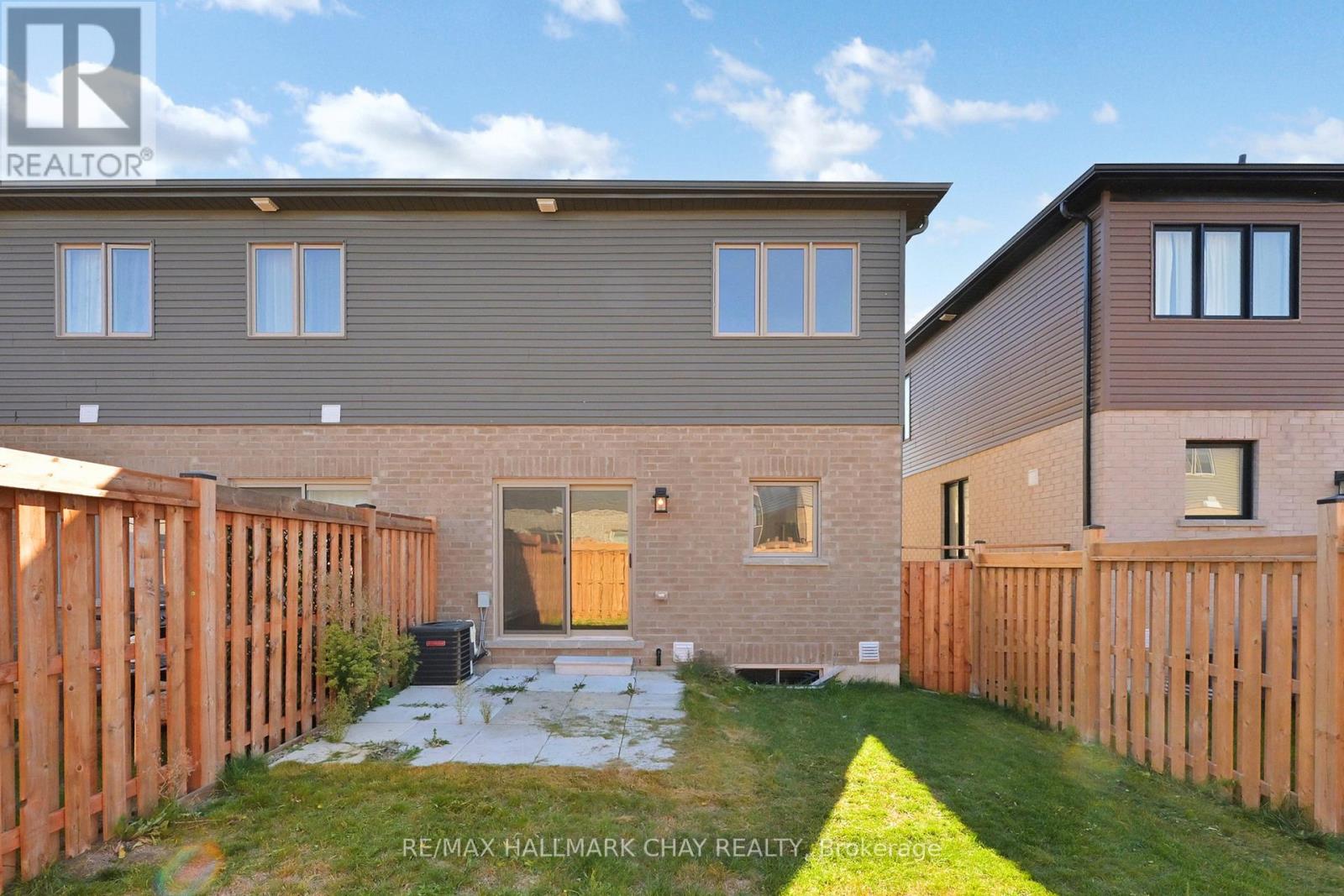 37 Turnberry Lane, Barrie (Painswick South), Ontario  L9J 0M8 - Photo 31 - S12639266