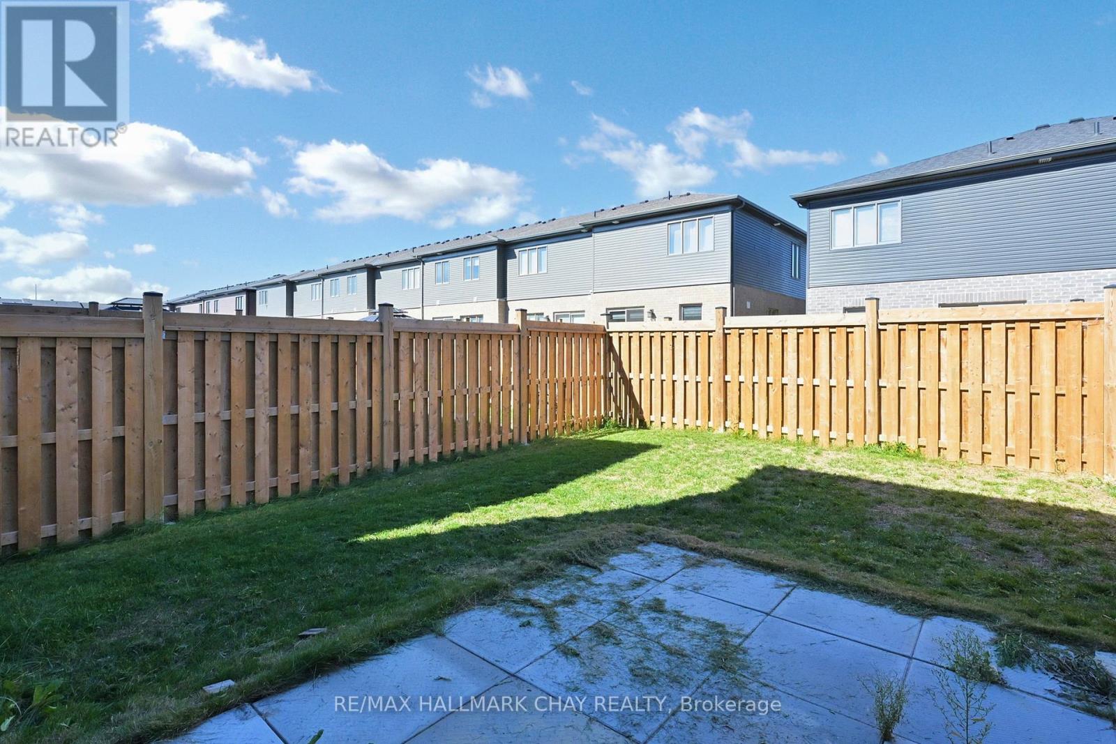 37 Turnberry Lane, Barrie (Painswick South), Ontario  L9J 0M8 - Photo 34 - S12639266