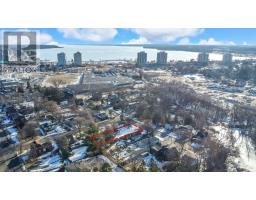 40 PERRY STREET, Barrie, Ontario