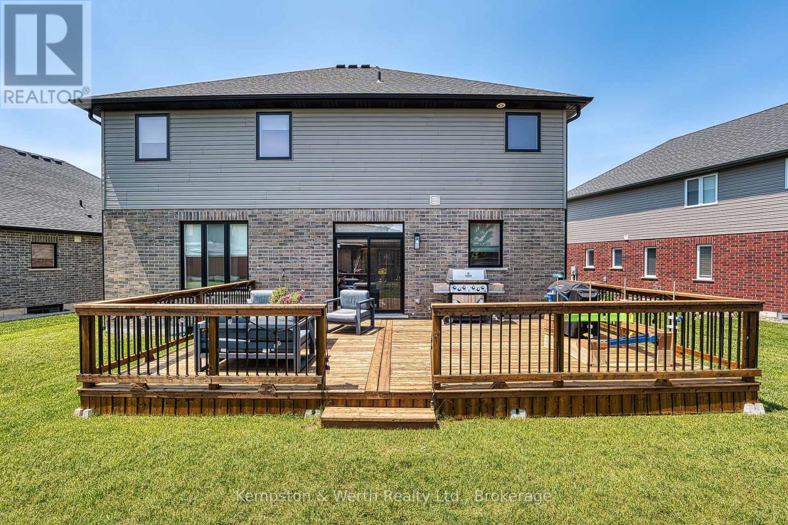 71 Forbes Crescent, North Perth, Ontario  N4W 0B8 - Photo 45 - X12419725