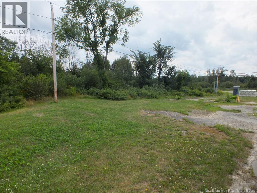 13329 Route 144, Sainte-Anne-De-Madawaska, New Brunswick  E7E 1T1 - Photo 2 - NB131359