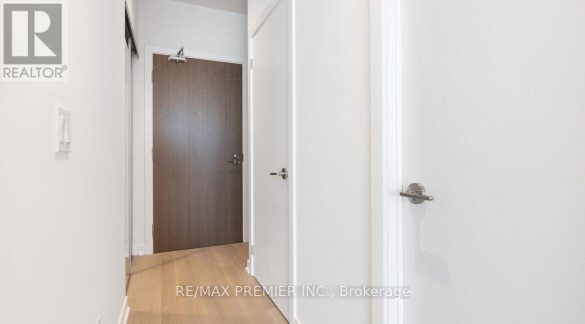 Ph 08 - 1928 Lake Shore Boulevard, Toronto, Ontario  M6S 0B1 - Photo 4 - W12639314