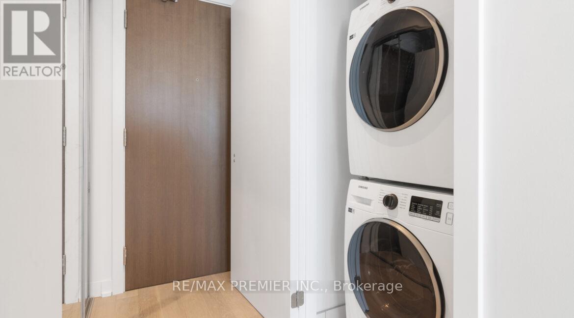 Ph 08 - 1928 Lake Shore Boulevard, Toronto, Ontario  M6S 0B1 - Photo 5 - W12639314