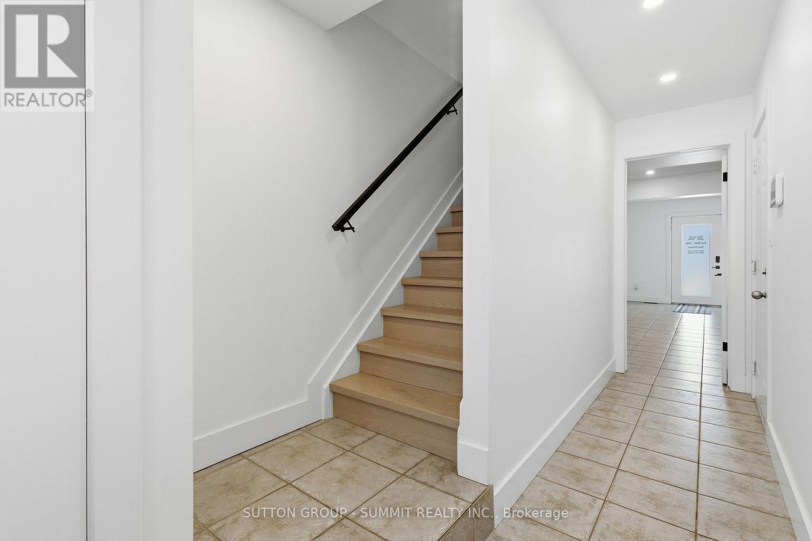 7 - 1253 Silvan Forest Drive, Burlington, Ontario  L7M 0B7 - Photo 11 - W12639320