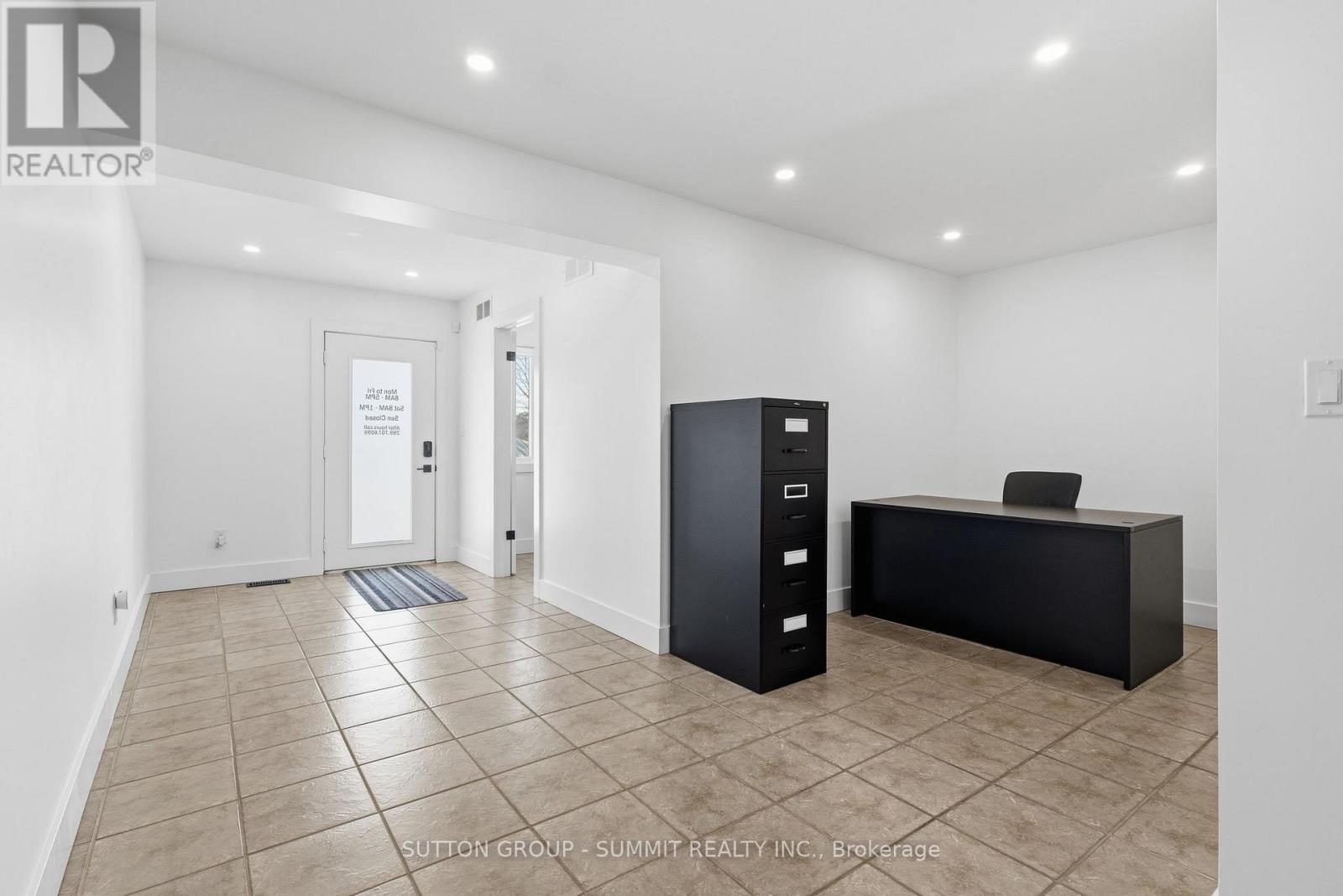 7 - 1253 Silvan Forest Drive, Burlington, Ontario  L7M 0B7 - Photo 12 - W12639320